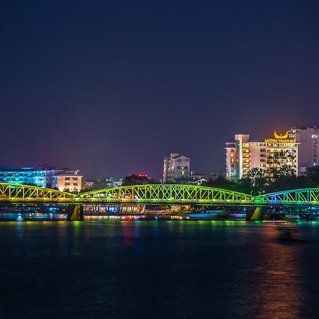 Muong Thanh Holiday Hue Hotel Exteriör bild