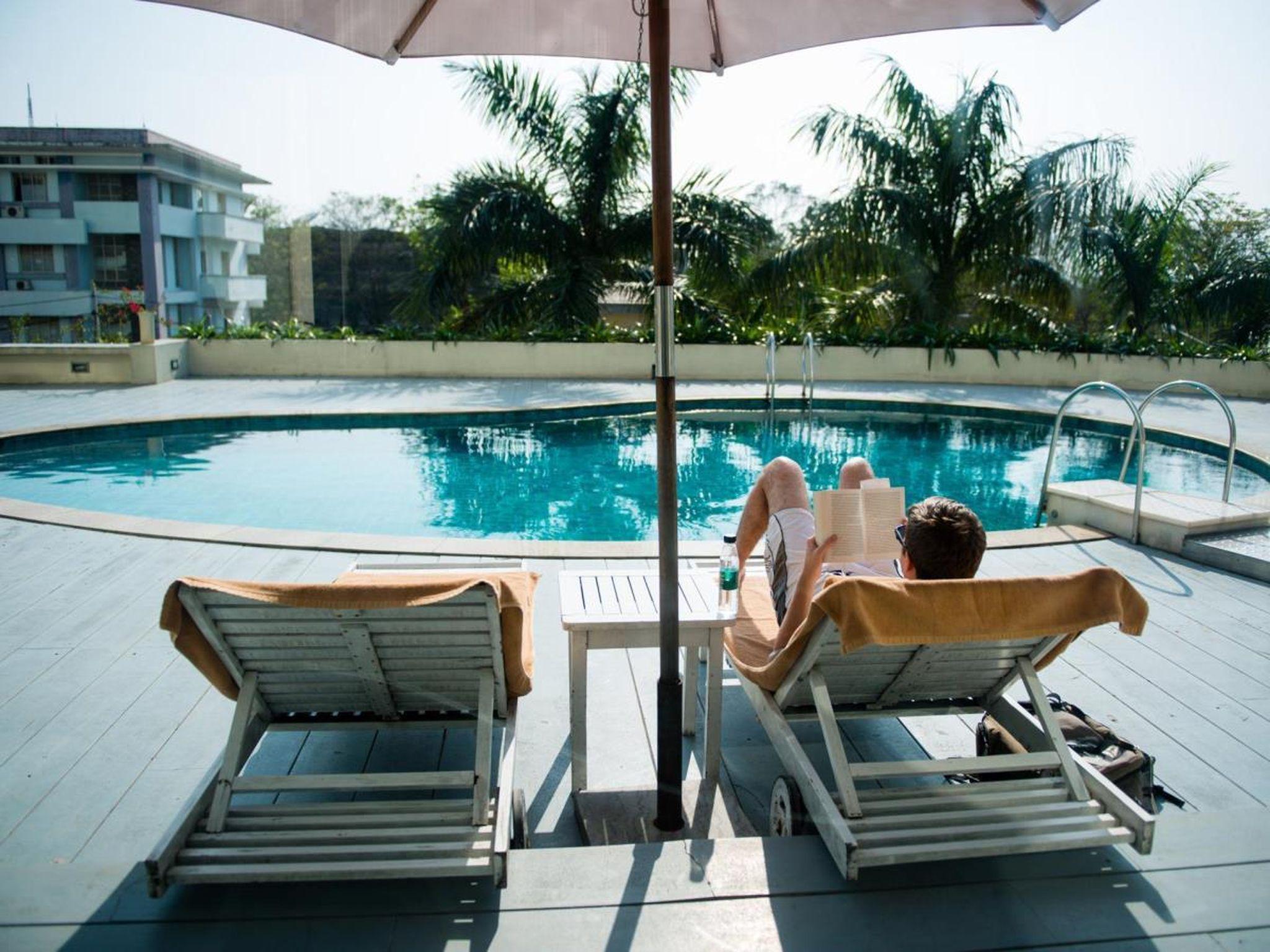 Muong Thanh Holiday Hue Hotel Exteriör bild