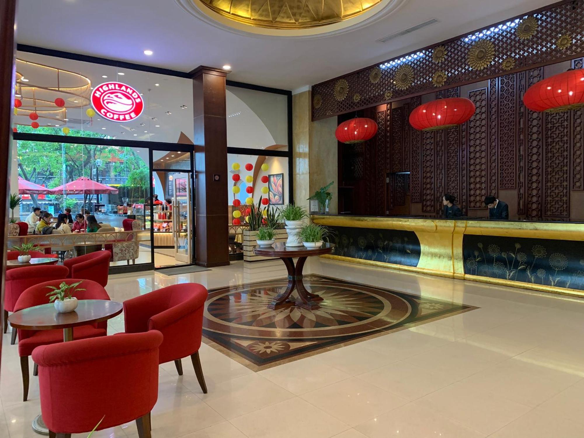 Muong Thanh Holiday Hue Hotel Exteriör bild