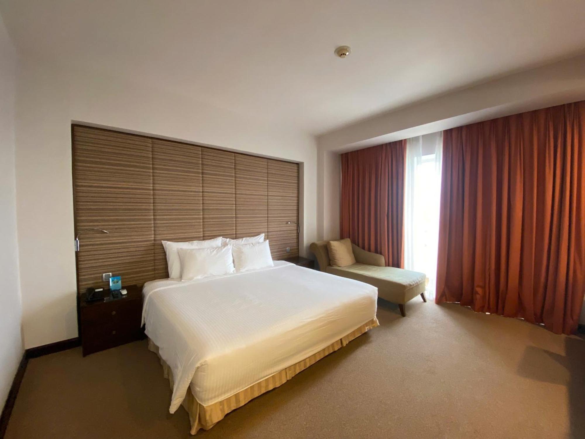 Muong Thanh Holiday Hue Hotel Rum bild