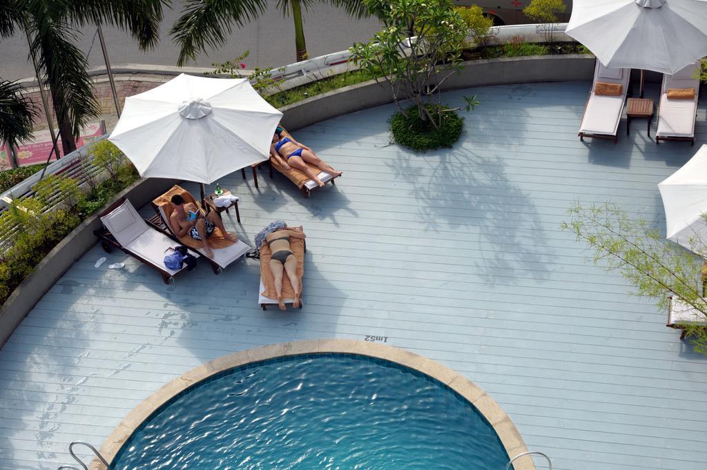 Muong Thanh Holiday Hue Hotel Exteriör bild