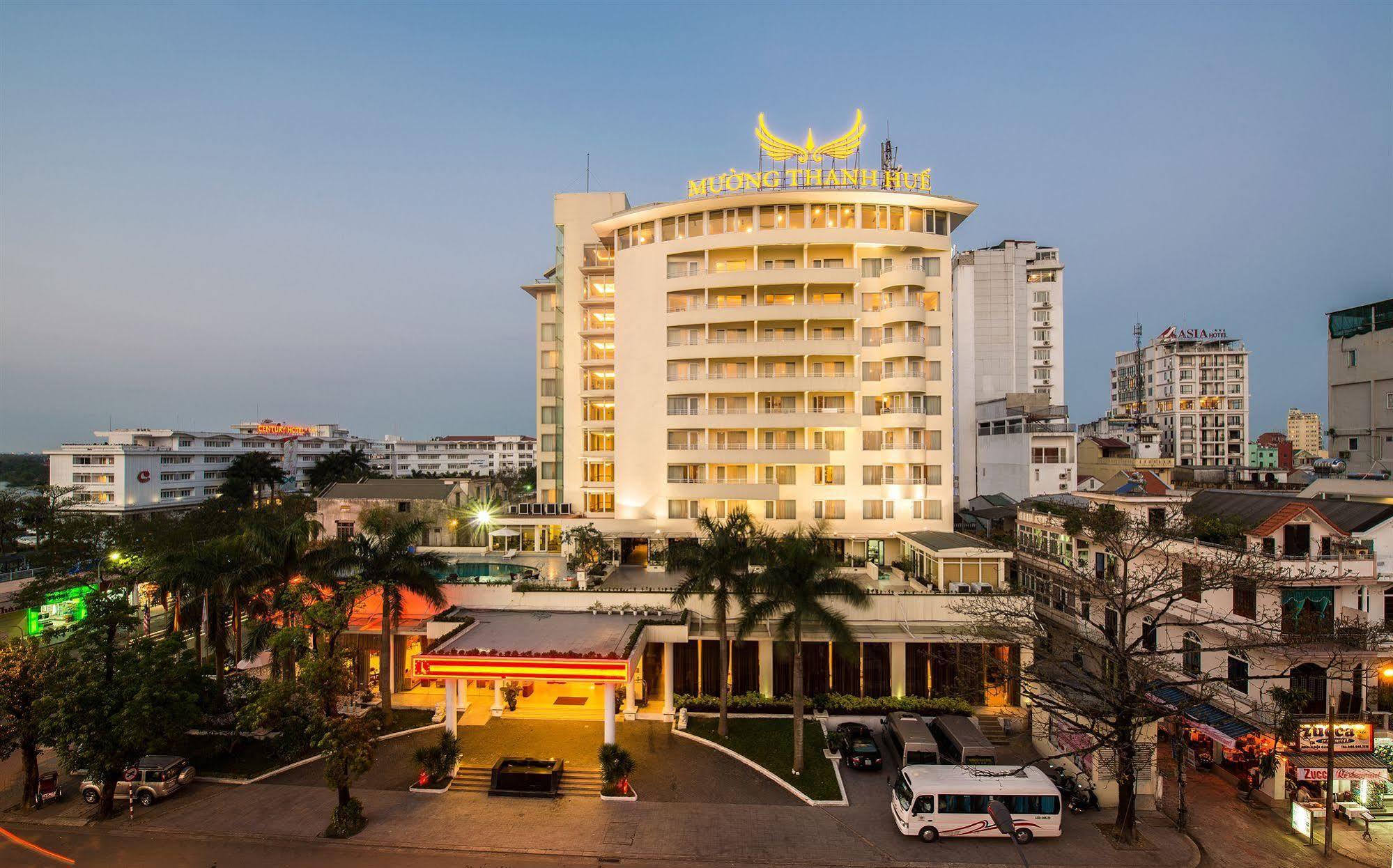 Muong Thanh Holiday Hue Hotel Exteriör bild