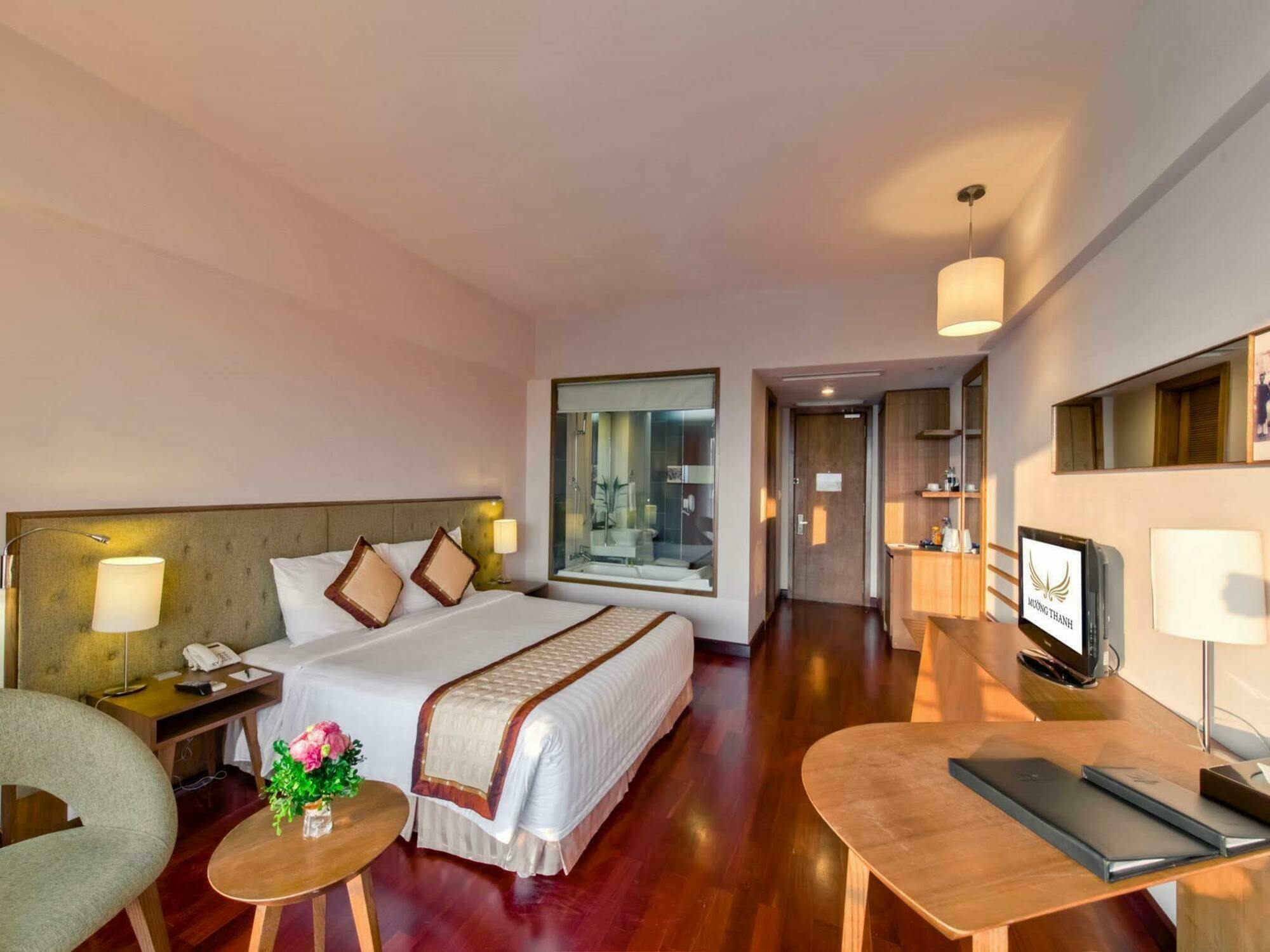Muong Thanh Holiday Hue Hotel Exteriör bild