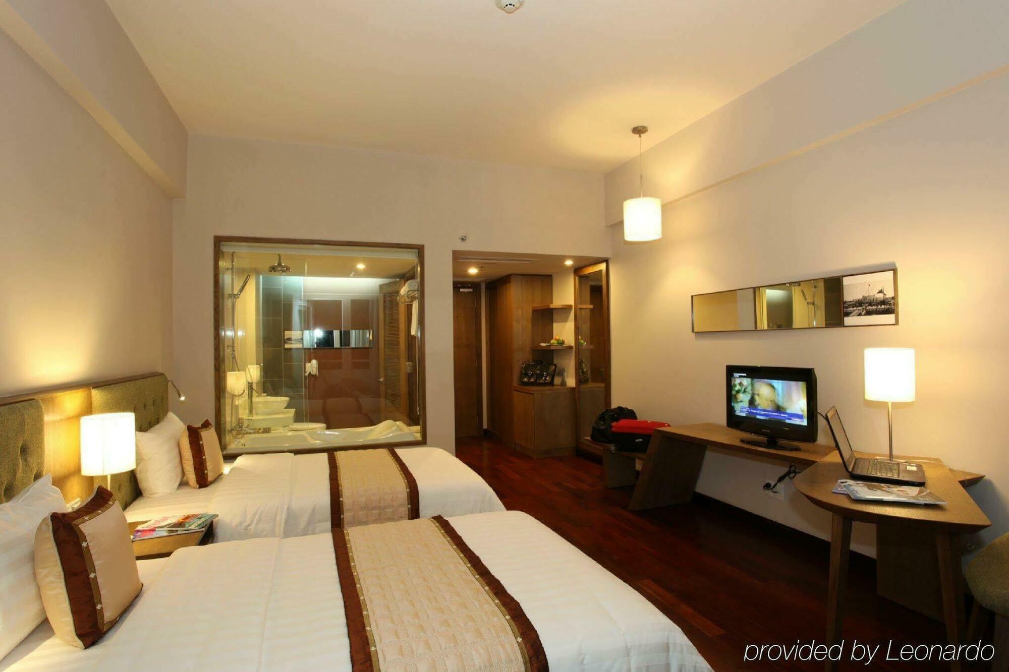 Muong Thanh Holiday Hue Hotel Exteriör bild